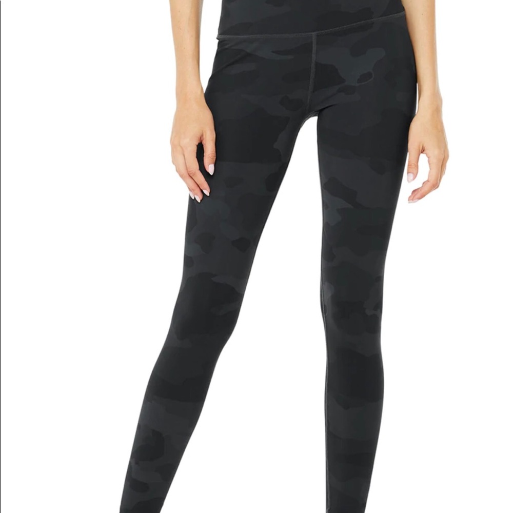 Alo black grey camo leggings